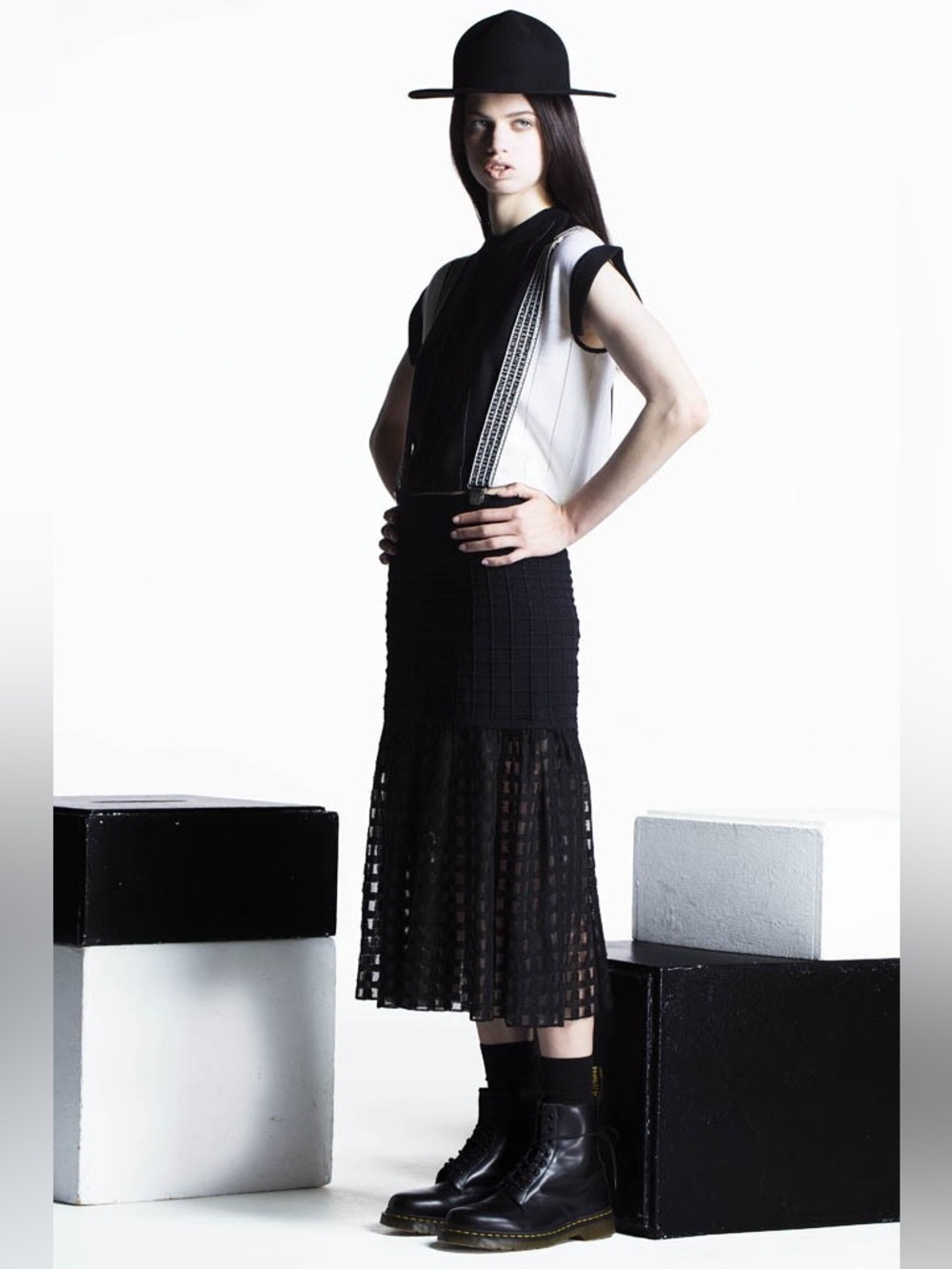Piece D’Anarchive NWT Black Midi Skirt $2200 MSRP Sz Medium